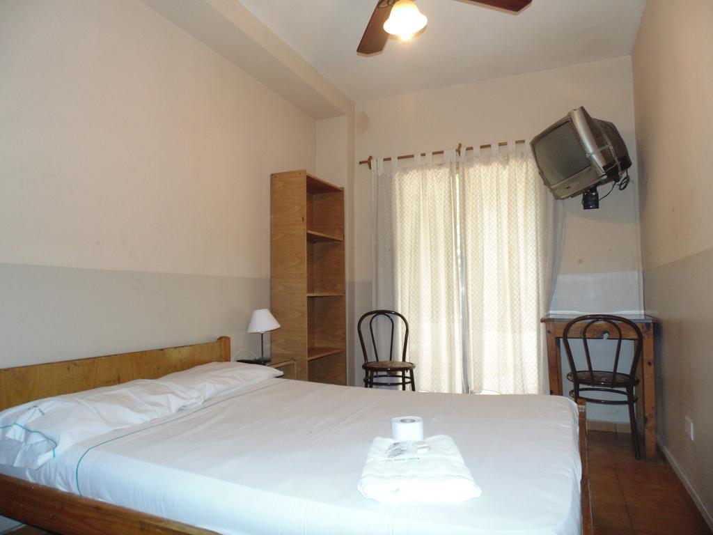 بوينس آيرس Hotel Plaza Garay الغرفة الصورة