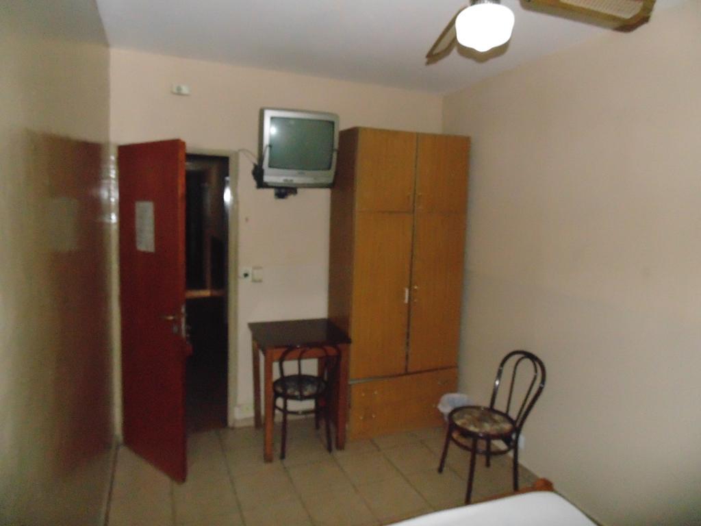 بوينس آيرس Hotel Plaza Garay الغرفة الصورة