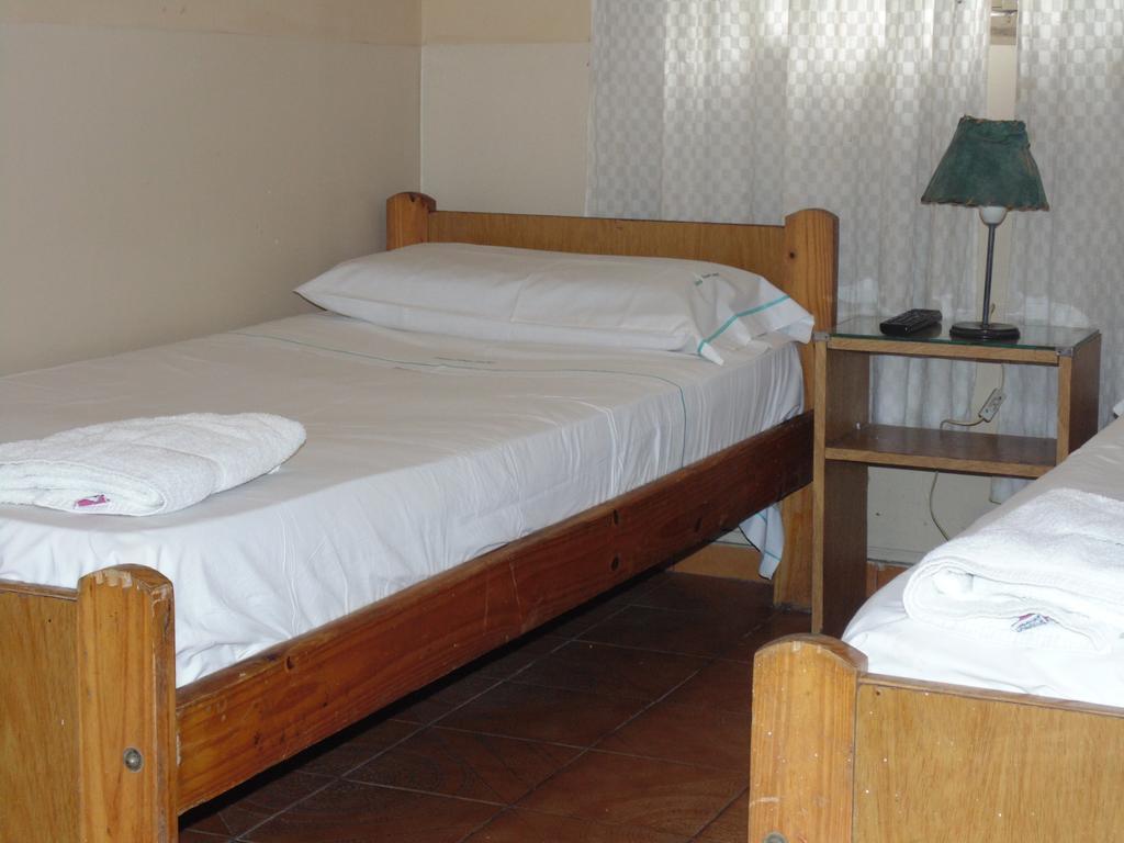 بوينس آيرس Hotel Plaza Garay الغرفة الصورة